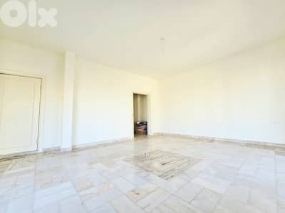 RA25-4473 Apartment 210m² for Rent – Verdun | شقة للإيجار في فردان