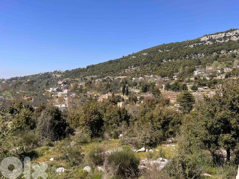 Land for sale in Lehfed, أرض للبيع في لحفد- جبيل 2