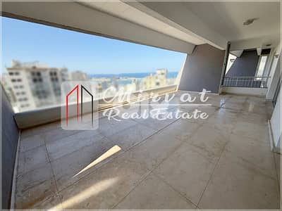 4 Bedrooms Luminous ApartmentlHuge TerracelSea View
