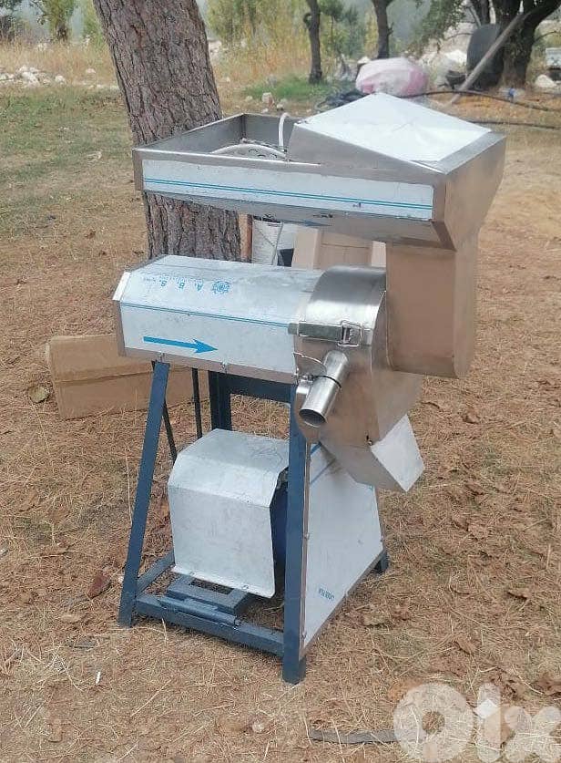 Industrial Tomato Juicer عصارة طماطم صناعية 0