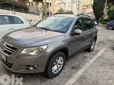 Volkswagen Tiguan 2011