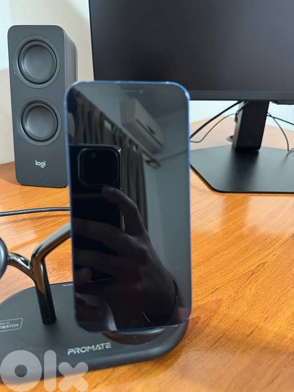 iPhone 12 (64GB) Blue in great condition 1