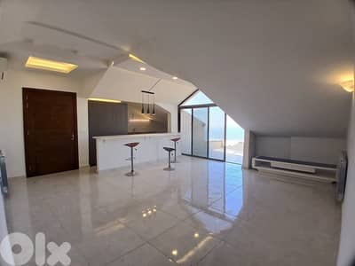 Roof Apartment for Rent in Ain Aar شقة على السطح للإيجار في عين عار