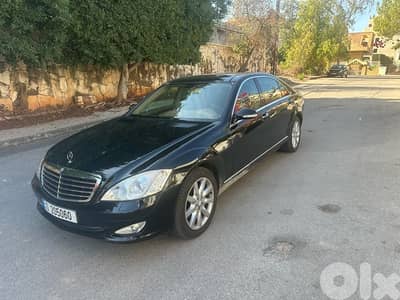 Mercedes-Benz S-Class 2007