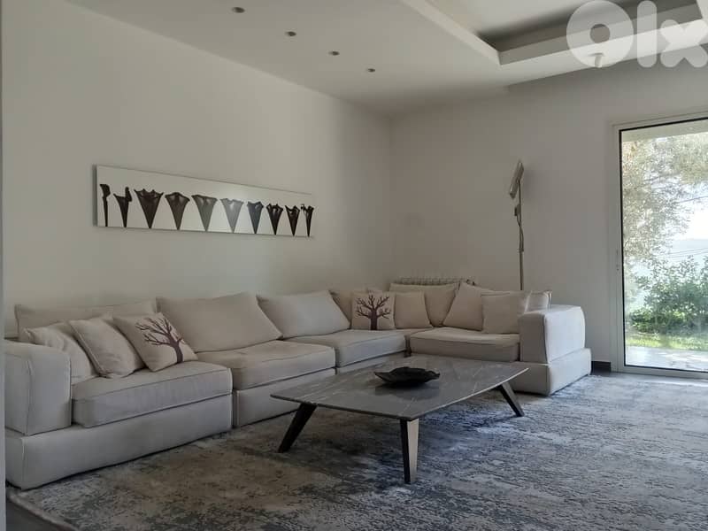 Apartment for rent in Al Oyoun شقة للايجار في العيون 0