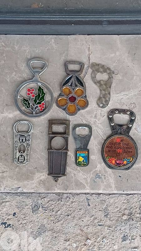 antique 0