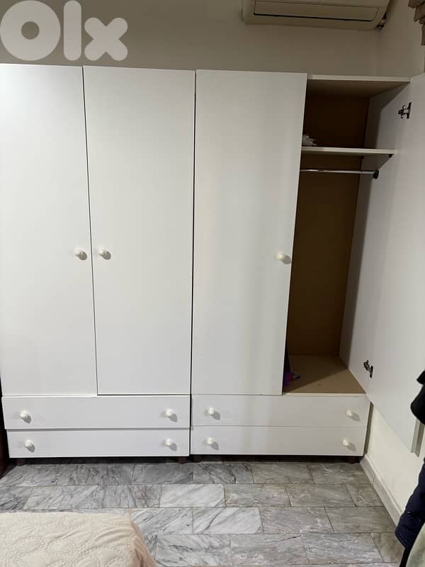 closet wnd sofa bed 1