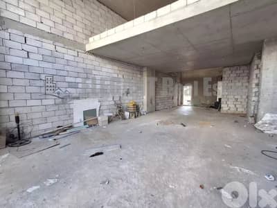 Spacious Showroom | Prime Location | for Rent | Ramleh el Bayda