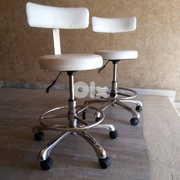 Desk chairs 1
