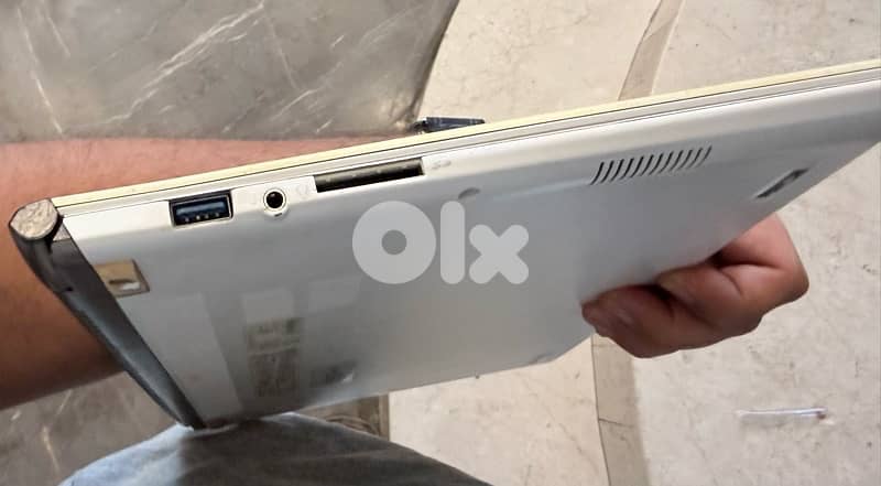 acer aspire S5-371 2
