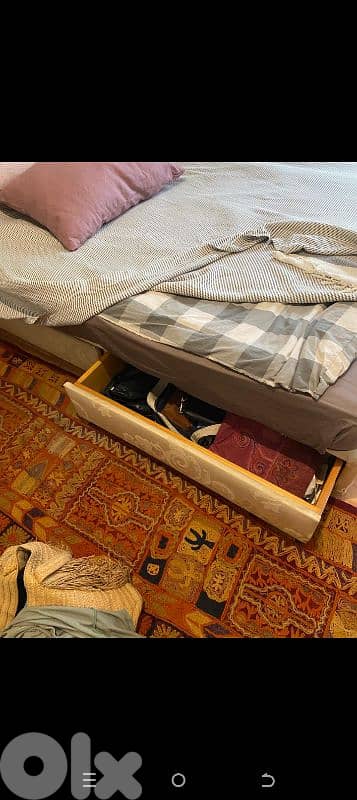Bed set with 4 drawers 2