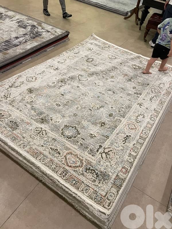 whole carpet set used once 1