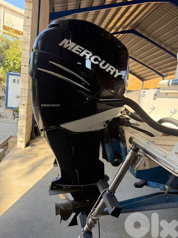 Twin Mercury Verado 300hp V6 2