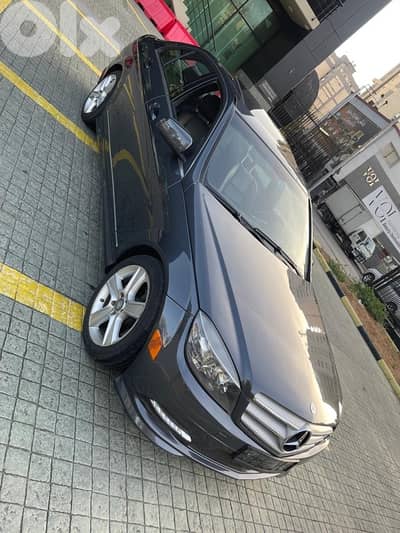Mercedes-Benz C-Class 2011