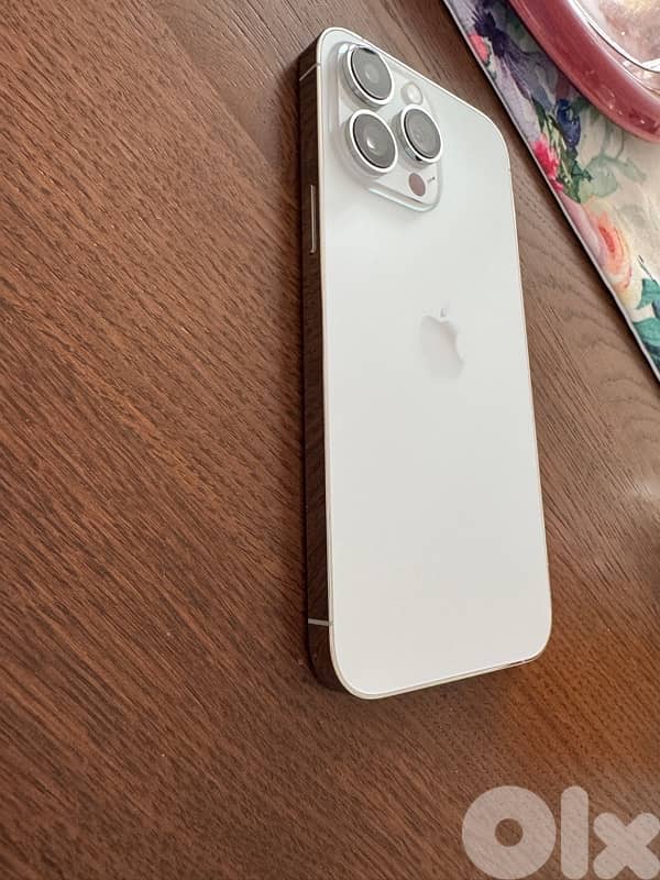 iphone 14 pro max 1