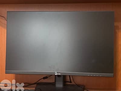 200hz monitor for sale used 2 monthes whatsapp:79305574