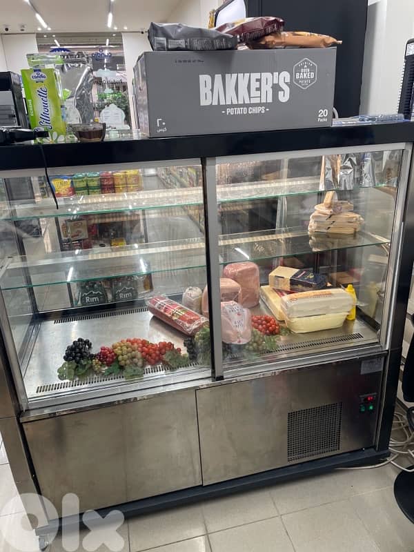 display cooler deli or bakery 1