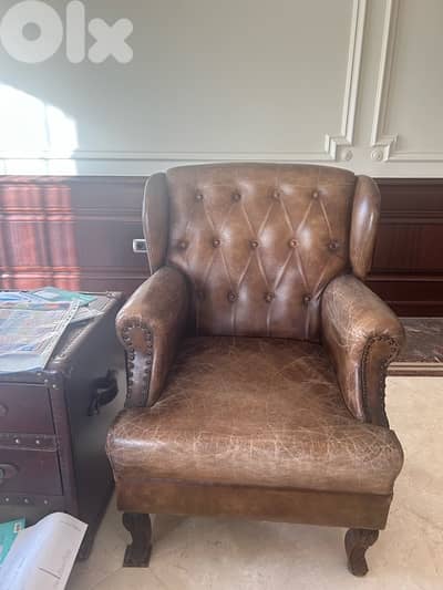 chesterfield vintage one seater