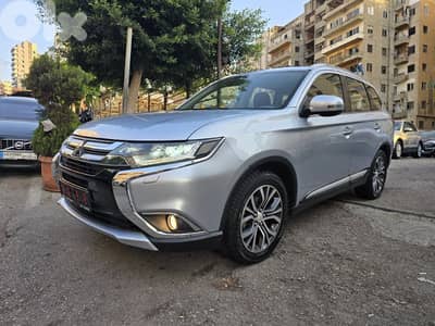 Mitsubishi Outlander GLS 4WD 2016 7 Seater