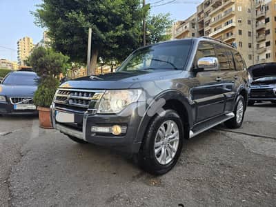 Mitsubishi Pajero Platinum GLS 2014 Full Service History MitsubishiLB