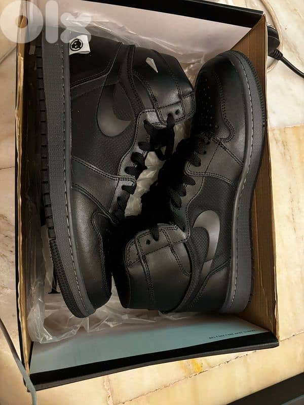Air Jordan 1 full black 1