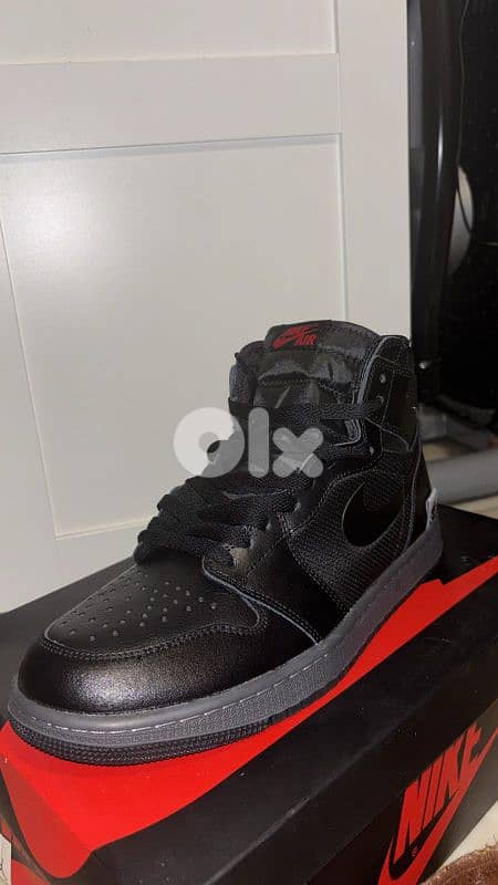 Air Jordan 1 full black 3