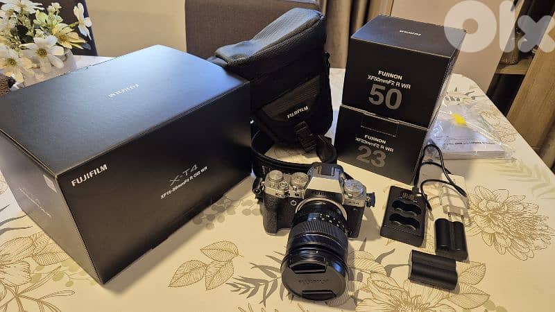 Fujifilm X-T4 + 3 lenses 3