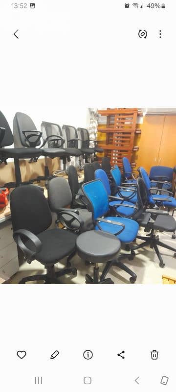 كراسي اوروبي شبه جديد موجود كمية مكاتب خزنات 0