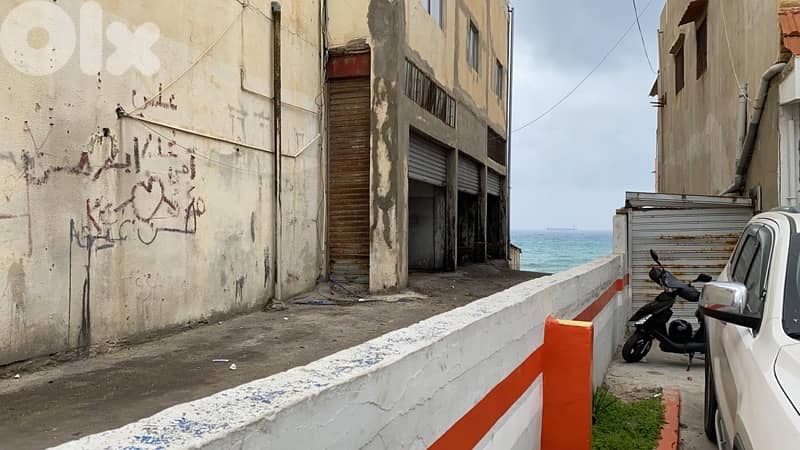 3 garages for sale 0