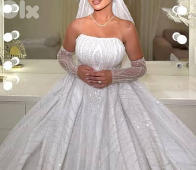 wedding dress