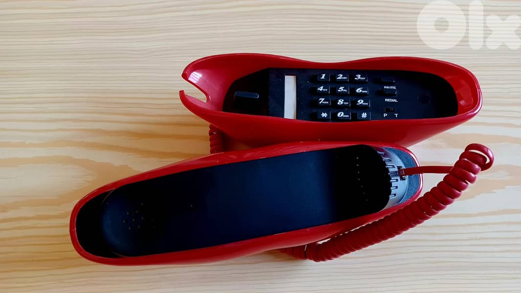 Red Lips Landline Telephone 1
