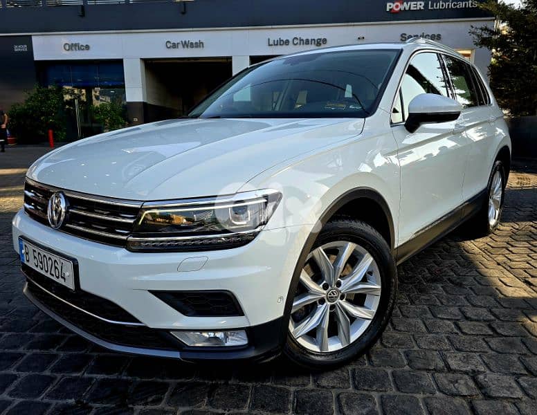 Tiguan 2.0 4motion Full Premium Package [Ketteneh] 0