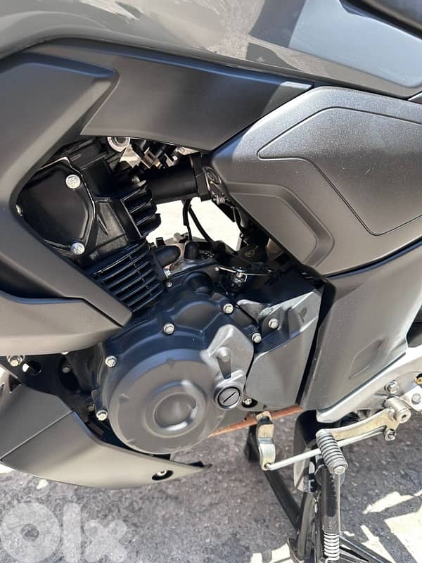 Yamaha FZS 2024 2