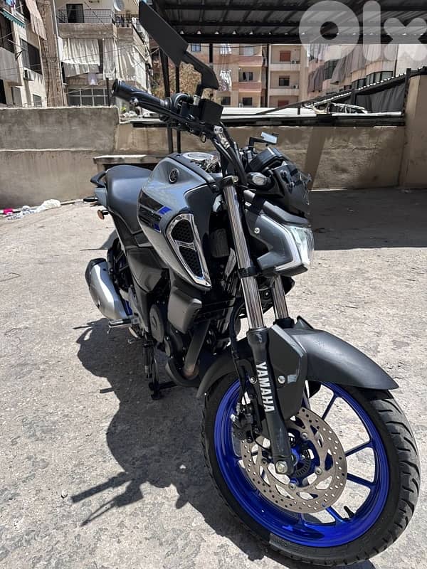 Yamaha FZS 2024 5