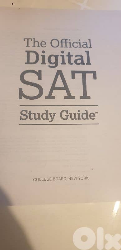 the official digital SAT study guide,gives you the tools to succed 2