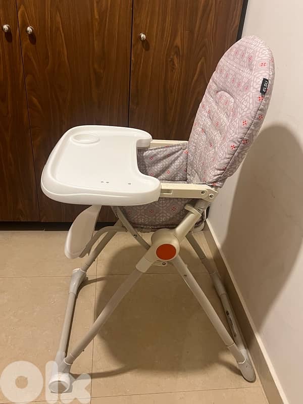 high chair 0