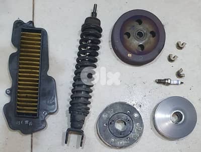 spare parts used vespa vxl 150 original 20$ beyrout ashrafiye 03723895