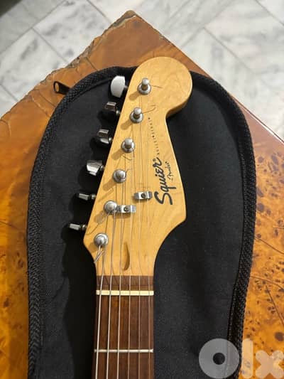 Squier by fender electric guitar