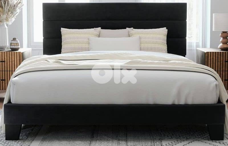 black double bed with mattress 0