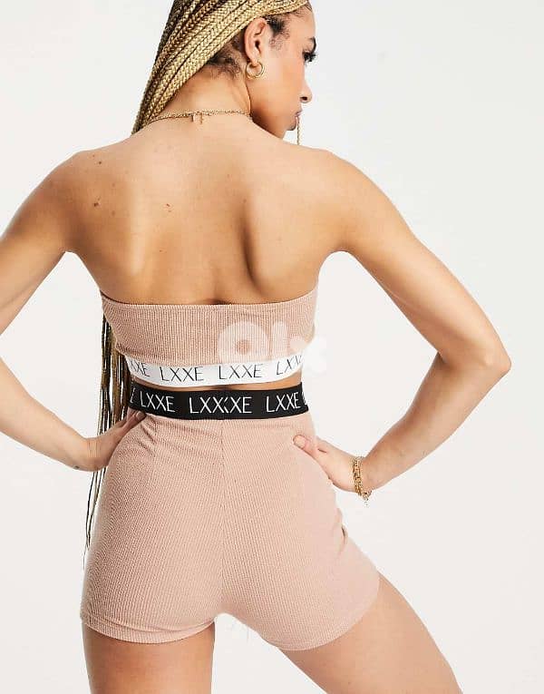 asos|  Ribbed Sport Short 1