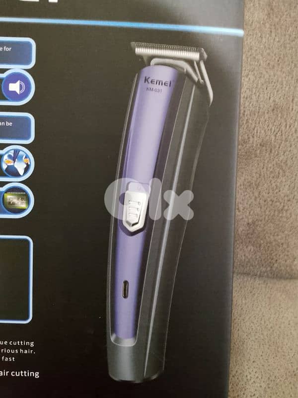 مكنة حلاقة رجالي للبيع ماركة KEMEI بعدا جديد السعر 15$ منهي 3