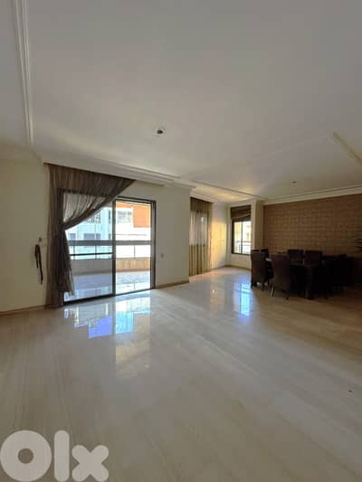 شقة مع تراس كبير للبيع في الجناح -Apartment with Terrace for Sale Jnah