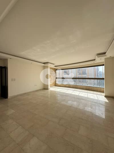 شقة على الطريق العام للبيع بشامون اليهودية-Apartment for Sale Bchamoun