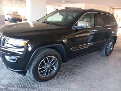 Jeep Grand Cherokee 2018 limited 4x4 v6 perfect