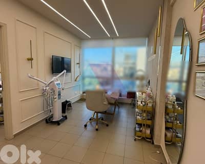 70m2 Clinic+parking|prime location|4rent in Achrafiehعيادة في الأشرفية
