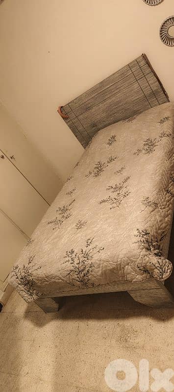 Full bedroom