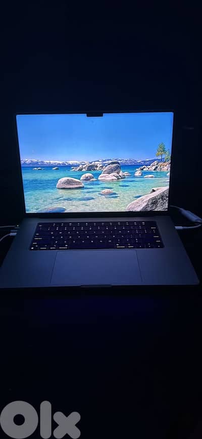 MacBook Pro 2023 - M2 MAX - 96GB RAM - 1TB Storage