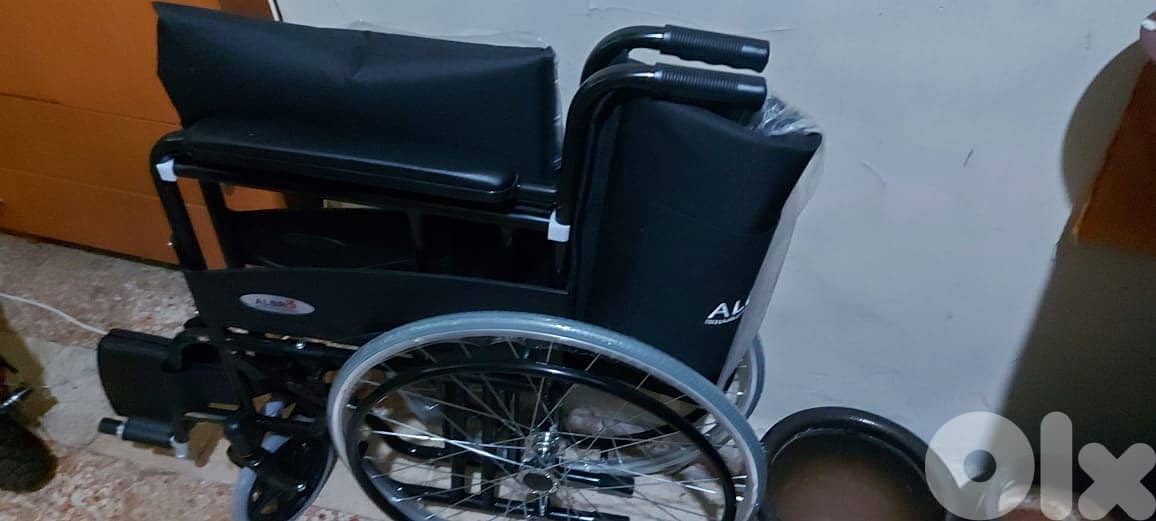 Wheelchair 0