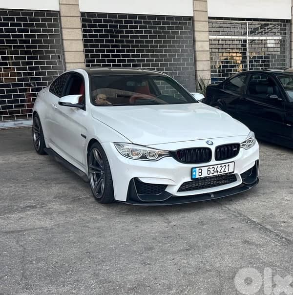 BMW M4 2015 0
