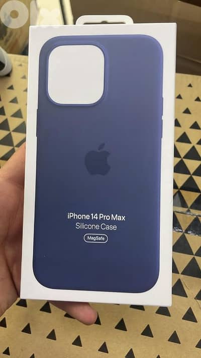 Silicone case MagSafe iPhone 14 pro max storm blue